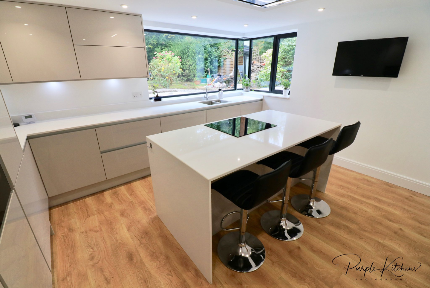 zurfiz ultragloss cashmere Kitchen