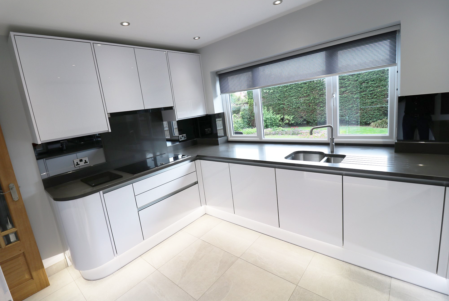 gloss kitchens liverpool